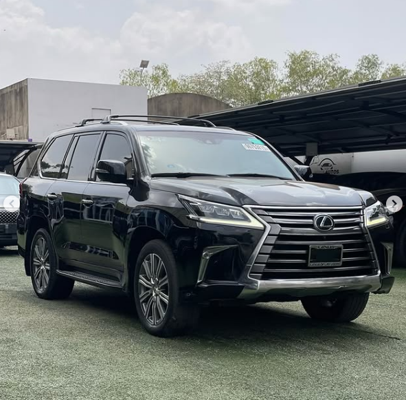 2017 Lexus LX570