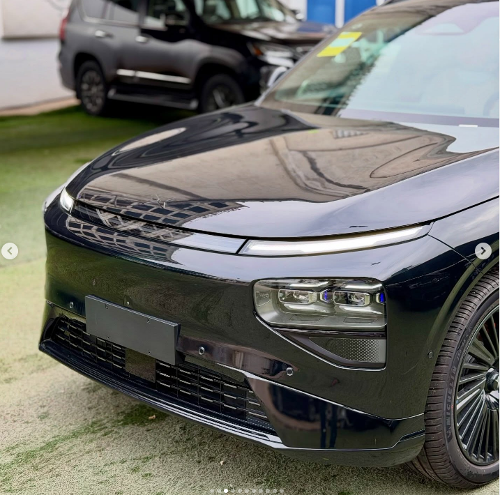 2025 Xpeng G9