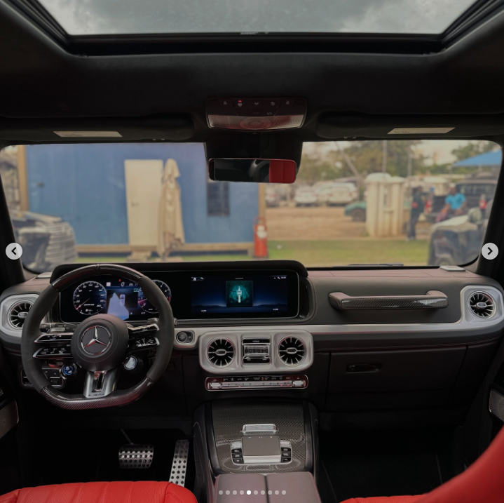 2025 Mercedes Benz G63 AMG