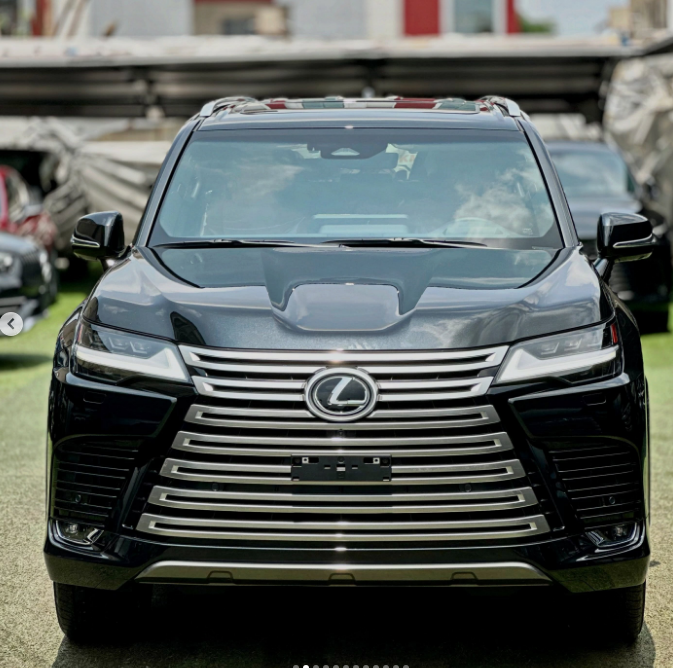 2026 Lexus LX700h