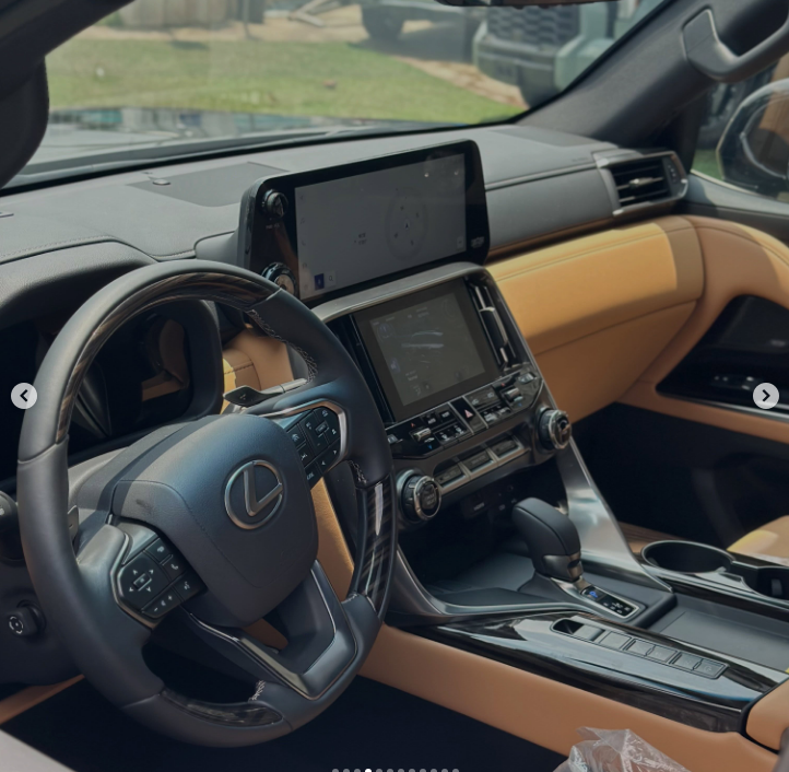 2026 Lexus LX700h
